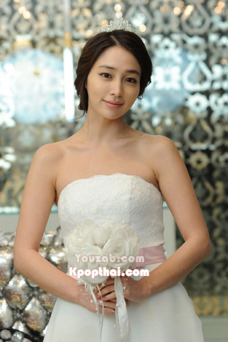 Lee Min Jung in Wedding Dress