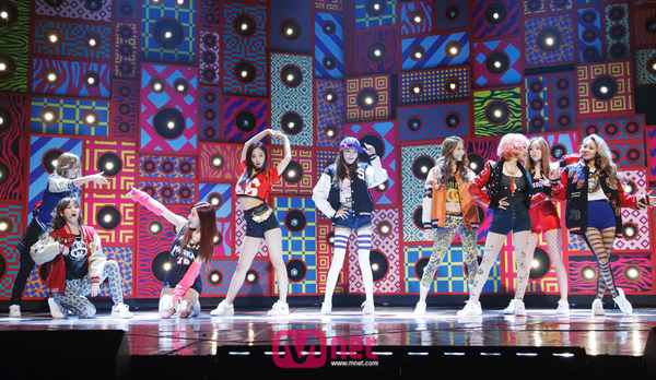 [Live]Girls Generation โชว์เพลง "I Got a Boy" ในรายการ M!Countdown