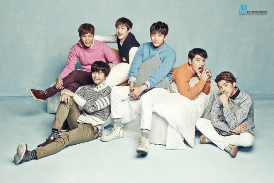 JYPE สร้างบัญชีทวิตเตอร์ @JYPproduct พร้อมกับปล่อยตัวอย่างปฏิทินของ 2PM